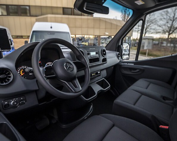 Interieur van de nieuwe elektrische Mercedes-Benz eSprinter